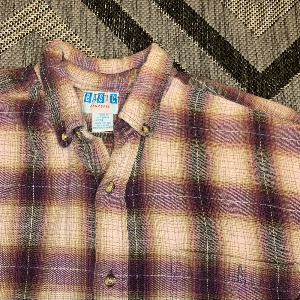 Woman’s Basic Concepts Button Up Flannel - image 2